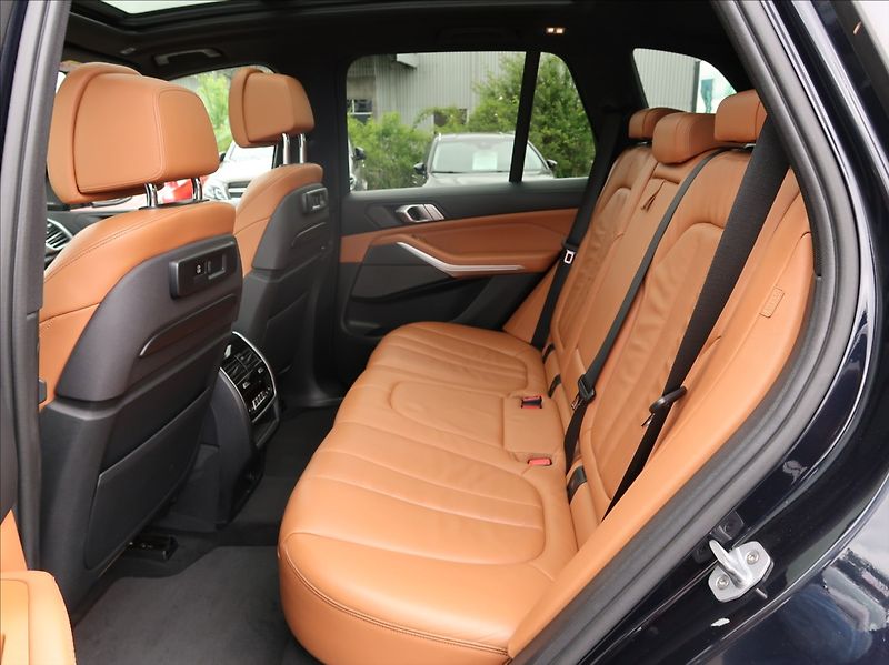 BMW X5 3,0 d,195kW,M-paket,NovéČR,DPH - fotka 21 z 28