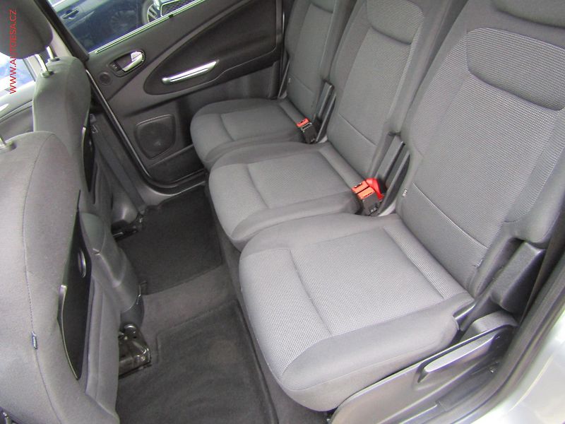 Ford S-MAX (2010) 2.0TDCI, ČR, AC, temp. - fotka 10 z 14