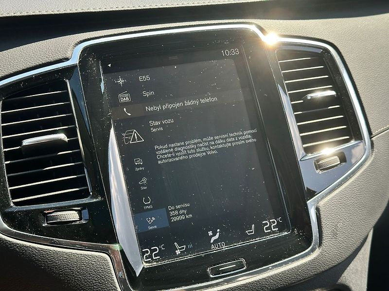 Volvo XC90 (2019) B5 AWD Inscription PANO TZ VZD - fotka 20 z 20