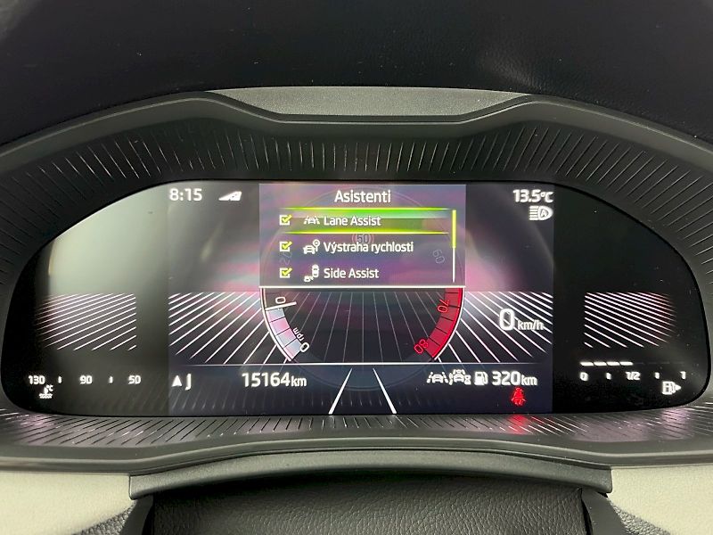 Škoda Scala (2025) 1.0TSI 85kW Top Selection - fotka 10 z 31