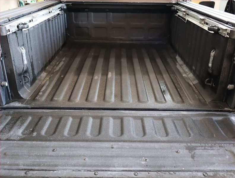 Dodge RAM (2018) 5.7 V8 HEMI - fotka 14 z 23