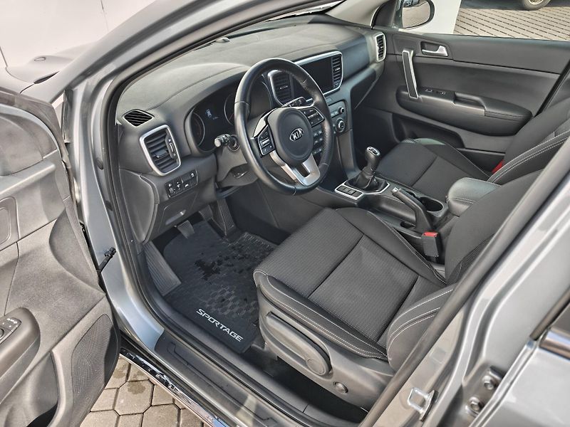 Kia Sportage TOP 1,6 CRDi - fotka 5 z 25