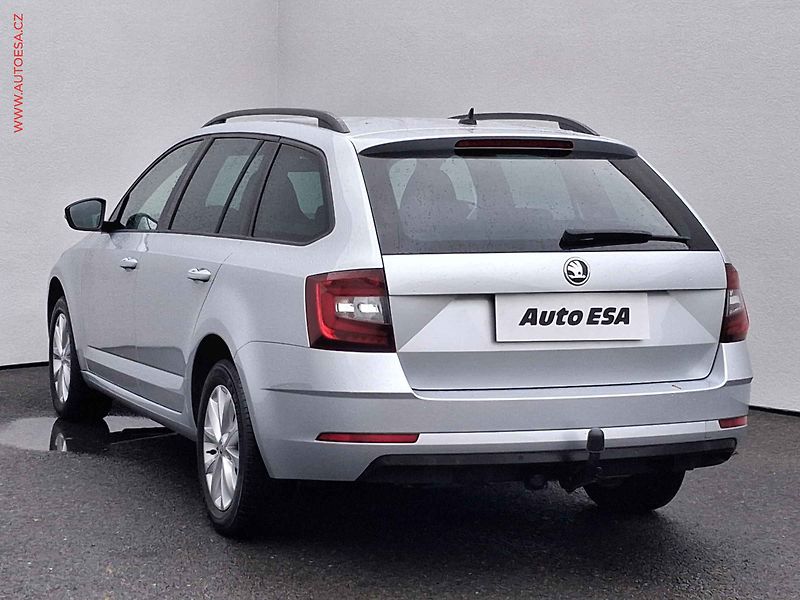Škoda Octavia (2019) 1.6TDi, 2.maj,ČR, LED, autoAC - fotka 6 z 18