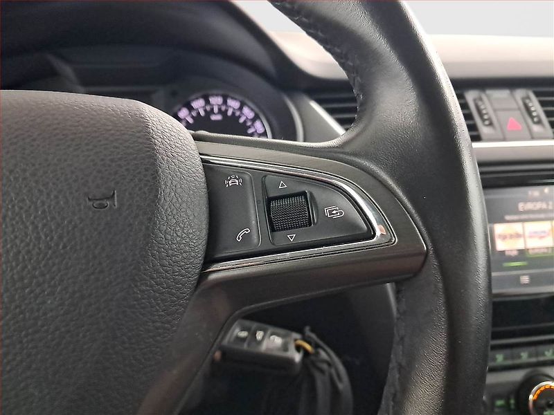 Škoda Octavia (2016) Style 2.0 TDI, Serv.kniha - fotka 18 z 19