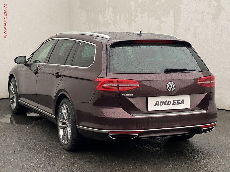 Volkswagen Passat (2015) 2.0 TDi, ČR, Highline, LED - fotka 6 z 18