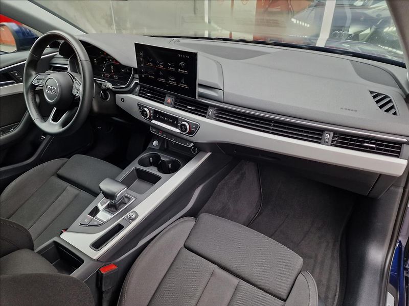 Audi A4 40TDI 150kW S-Line, ČR,1.Maj. - fotka 13 z 50