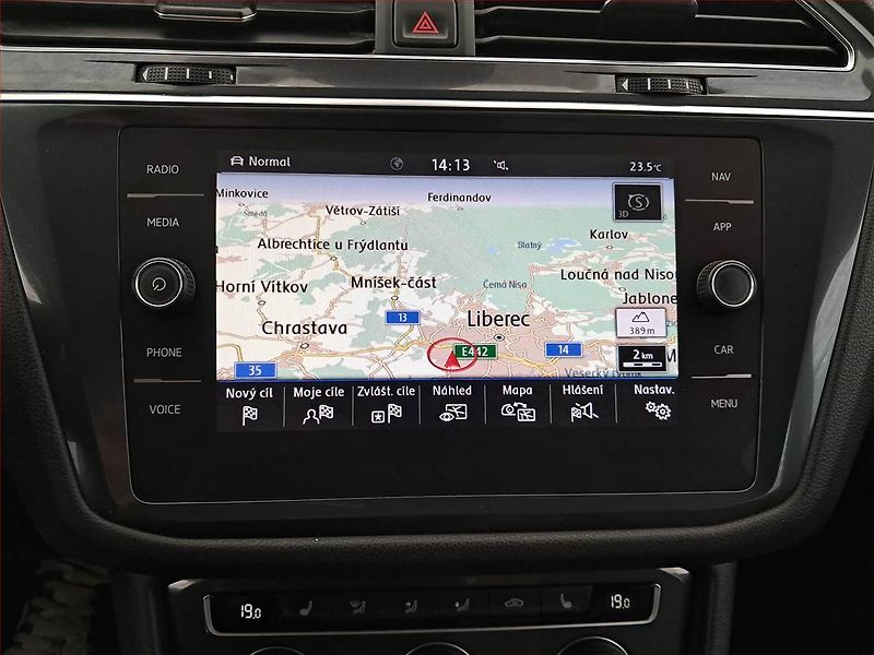 Volkswagen Tiguan Allspace (2020) 2.0 BiTDI - fotka 13 z 22