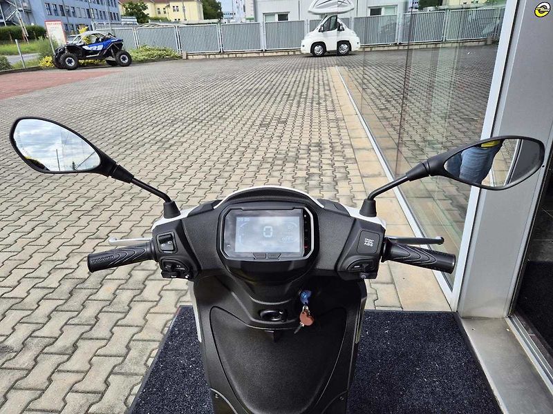 Piaggio Liberty 125 iGET (2026) Liberty 125 E5+ - fotka 20 z 39