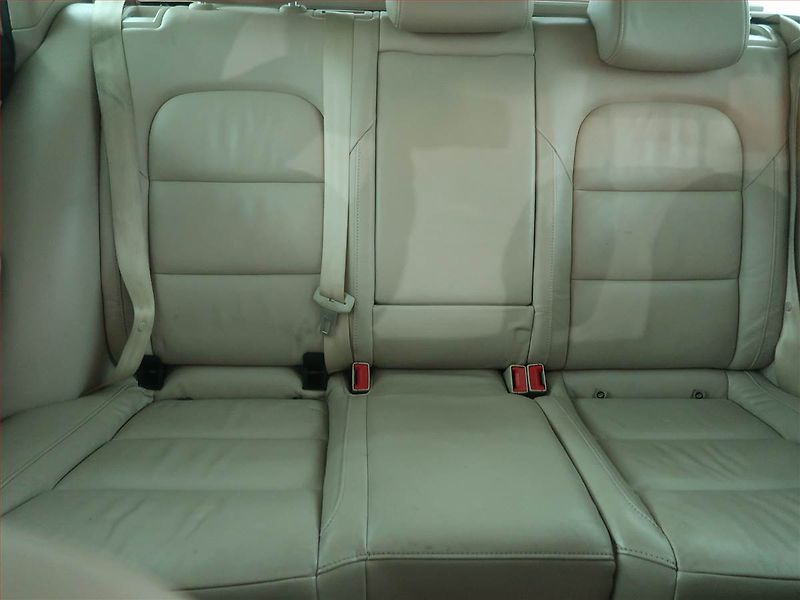 Škoda Superb (2012) Elegance 2.0 TDI, Navi, Xenony - fotka 10 z 21