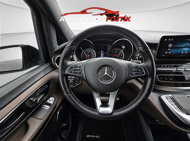 Mercedes-Benz Třídy V (2022) 300d AMG - fotka 13 z 24