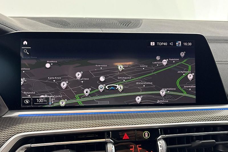 BMW X5 xDrive45e - fotka 20 z 28