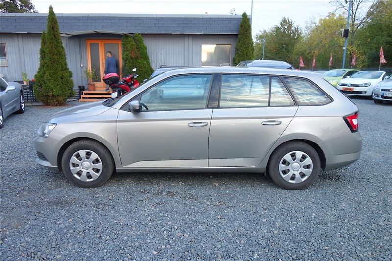 Škoda Fabia 1,2 TSi, ČR, SERV.KN., ACTIVE. - fotka 3 z 5