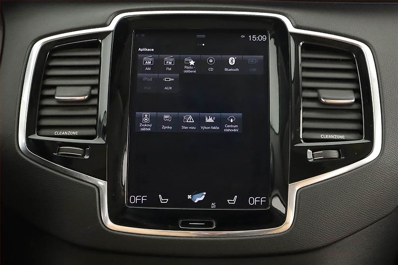 Volvo XC90 (2015) D5 AWD, 4X4, Automat, 7 míst - fotka 14 z 20