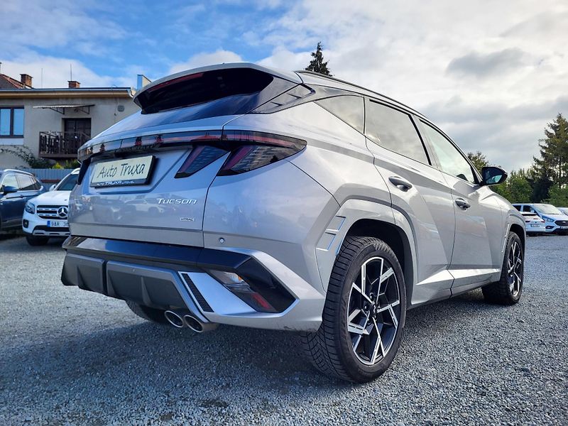 Hyundai Tucson 1.6 T-GDI mHEV 118kW 4x4 SMART - fotka 34 z 41