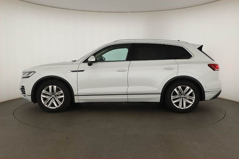 Volkswagen Touareg (2022) 3.0 TDI - fotka 3 z 23
