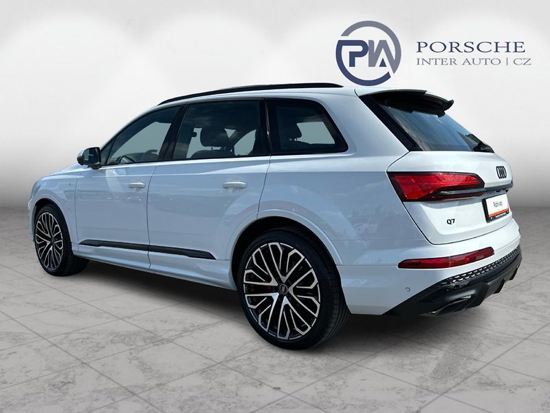Audi Q7 (2026) SUV S line 50 TDI quattro - fotka 4 z 25