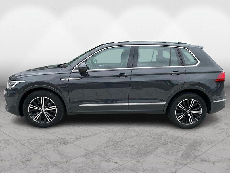 Volkswagen Tiguan 2,0 TDI 110 kW Business Premiu - fotka 4 z 28