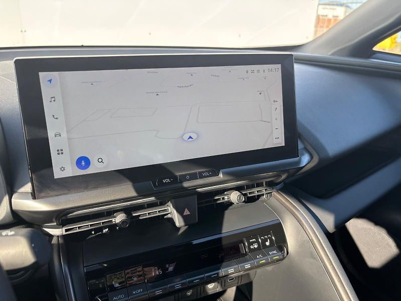 Toyota C-HR 2,0 HEV e-CVT Style - fotka 18 z 27