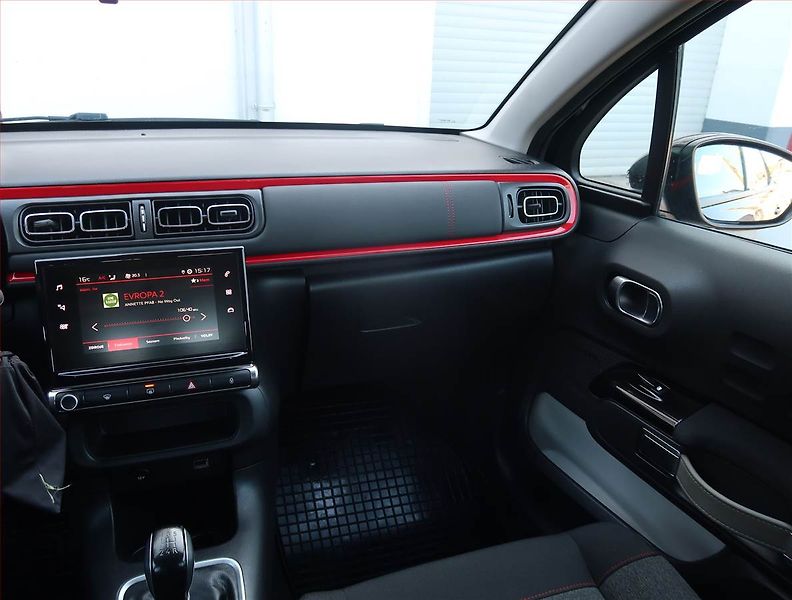 Citroën C3 (2019) 1.2 PureTech, ČR,1.maj - fotka 8 z 22