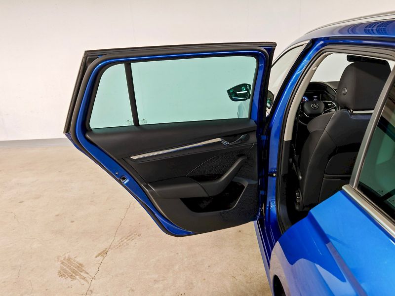 Škoda Octavia (2023) Combi 2.0 TDI 110 kW Style PLU - fotka 24 z 30