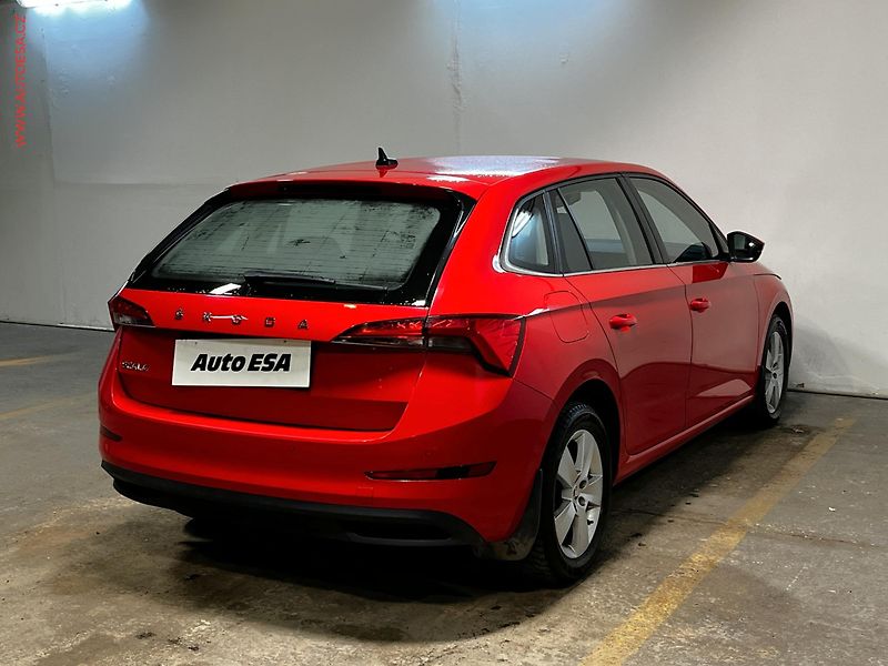 Škoda Scala (2020) 1.6 TDi, Ambiente, DSG - fotka 4 z 15