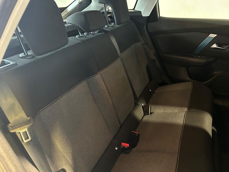 Citroën ë-C4 (2023) - fotka 21 z 33