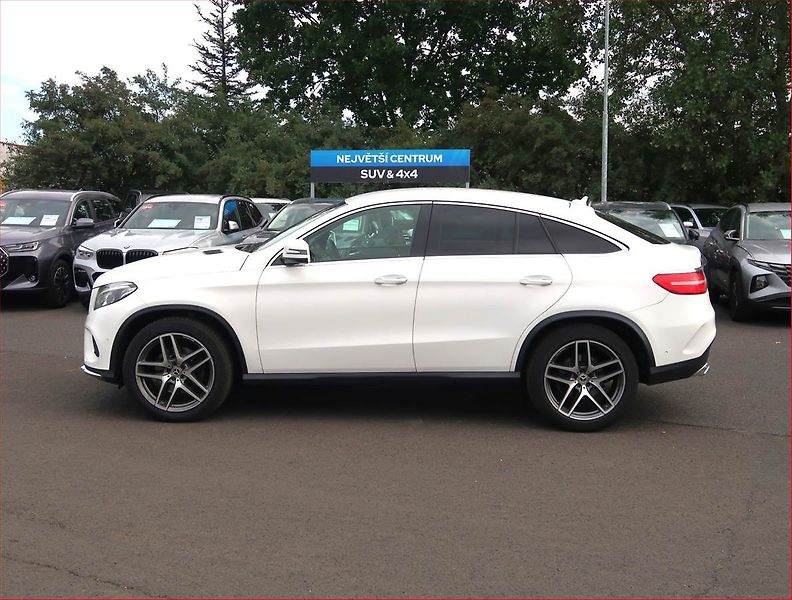 Mercedes-Benz GLE (2018) 350 d 4MATIC - fotka 3 z 17