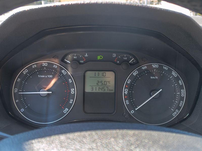 Škoda Octavia (2007) 1.9TDI 77KW 2x KOLA – ROZVODY - fotka 16 z 36