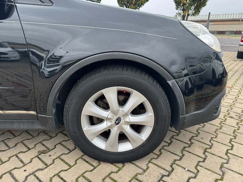 Subaru Tribeca (2007) 4X4 3,0i 180 KW AUTOMAT 7 MÍST - fotka 12 z 49