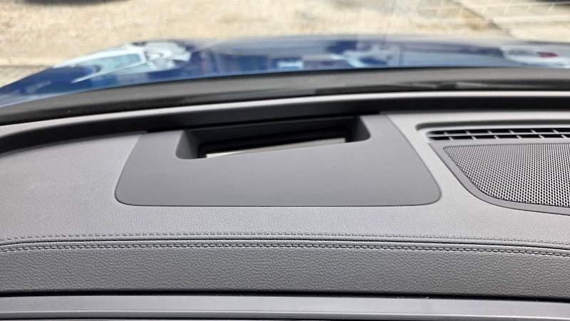 Volkswagen Passat Variant (2024) 2.0 TDI 142kW Eleg DSG záruka  - fotka 25 z 48