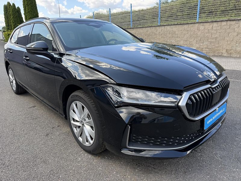 Škoda Superb Kombi 1,5i hybrid auto. závěs - fotka 1 z 19