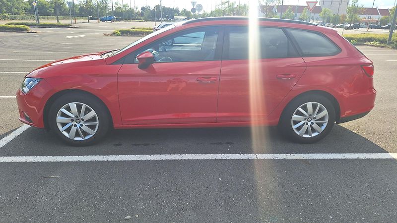 Seat Leon (2015) - fotka 4 z 26