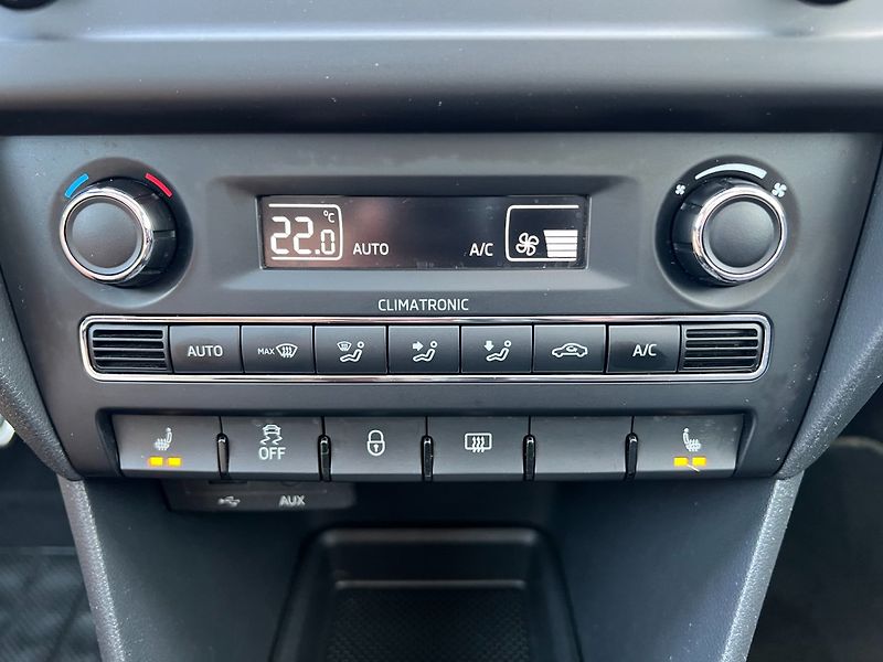 Škoda Rapid (2013) 1.2TSi Spaceback! Panorama! - fotka 16 z 26
