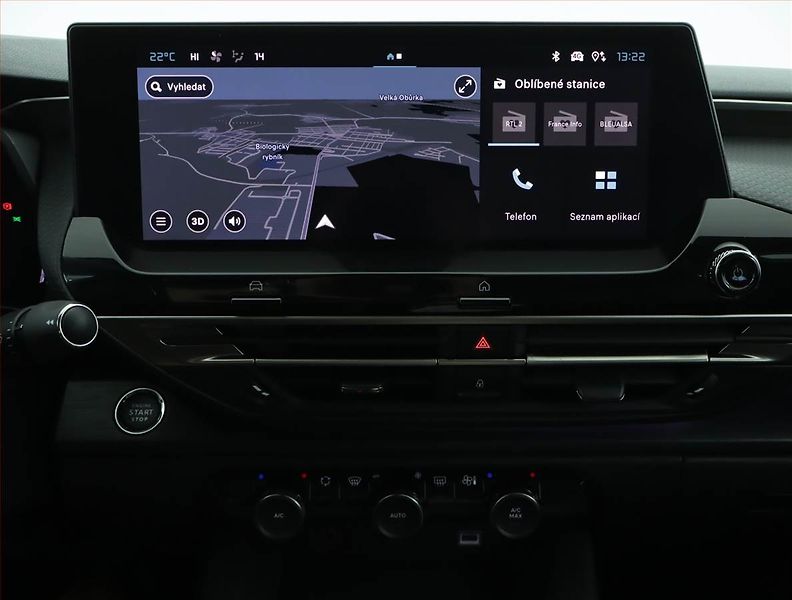 Citroën C5 X (2022) 1.2 PureTech - fotka 12 z 16