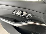 BMW Řada 3 M340i xDrive*Laser*REZERVACE! - náhled 32