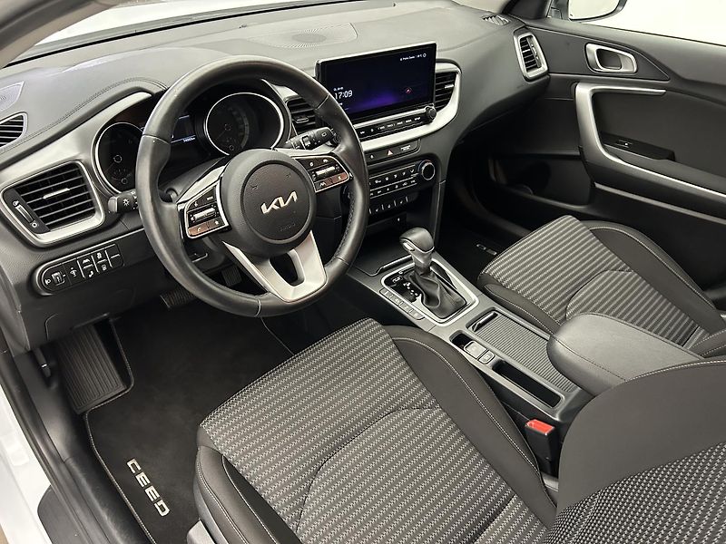 Kia Ceed 1.5 T- GDI TOP - fotka 6 z 23
