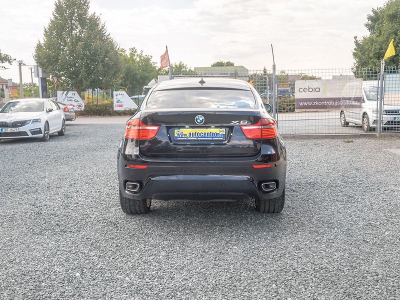 BMW X6 (2010) ČR 3.0D 225KW – PĚKNÁ - fotka 6 z 60