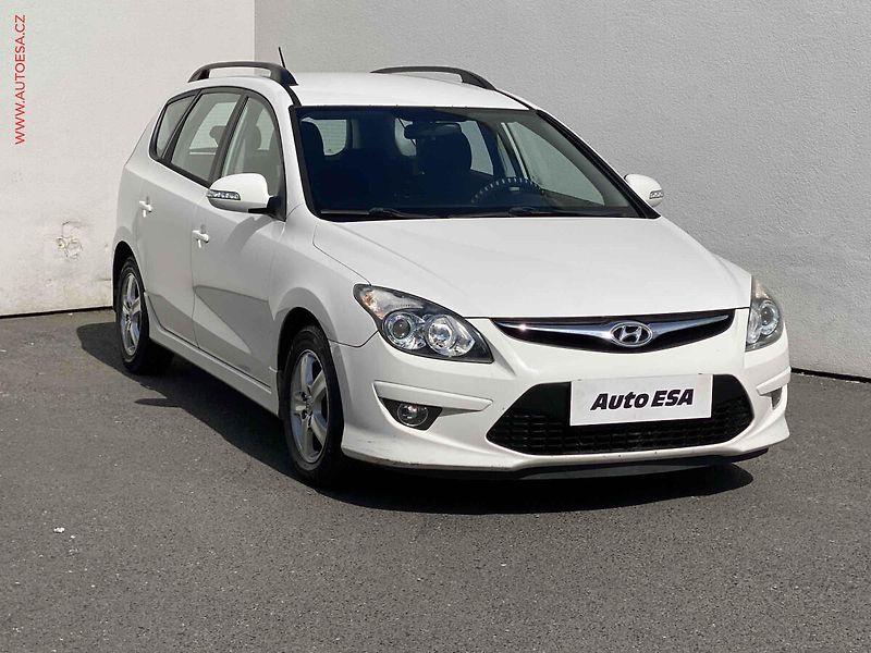 Hyundai i30 (2012) 1.4  16V, ČR, AC - fotografie inzerátu