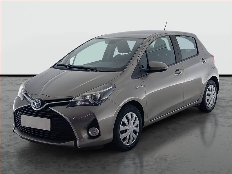 Toyota Yaris (2015) 1.5 Hybrid, Automat - fotka 2 z 16