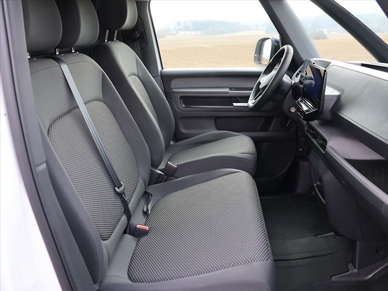 Volkswagen ID.Buzz Cargo 150kW CZ DPH Matrix - fotka 11 z 35