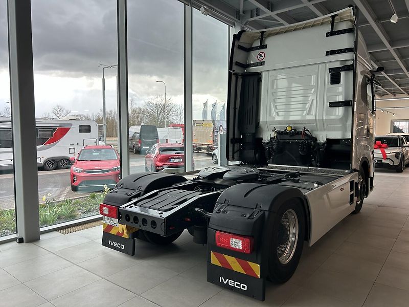 Iveco S-WAY (2024) AS440S50T/P - fotka 2 z 18