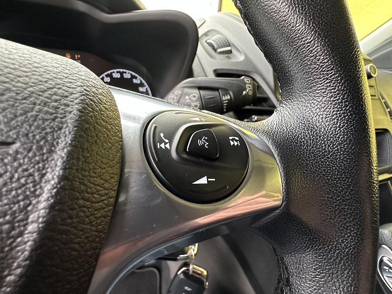Ford Tourneo Connect (2019) AUTOMAT*7.Míst*1.5/74kW*1.Maj  - fotka 14 z 47