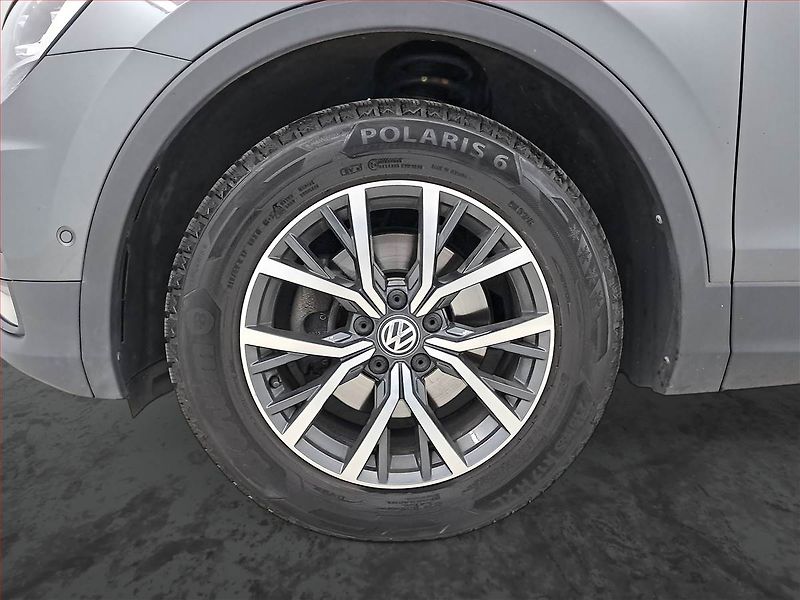 Volkswagen Tiguan (2019) 2.0 TDI - fotka 15 z 22