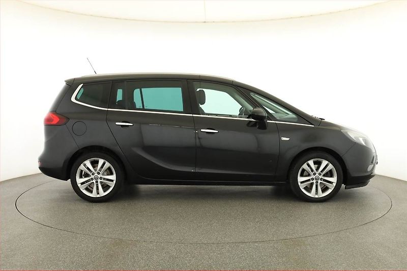 Opel Zafira (2012) 2.0 CDTI, Serv.kniha, Tempomat - fotka 6 z 19