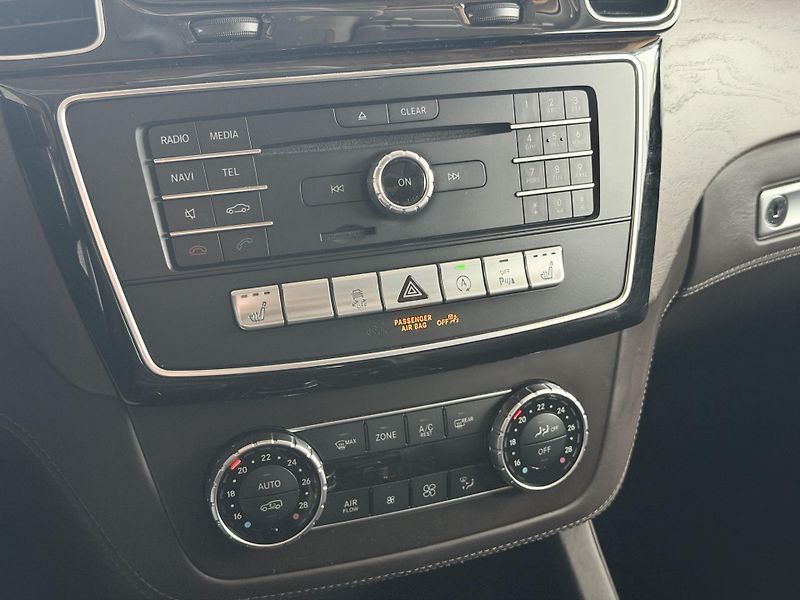 Mercedes-Benz GLS GL 400 4Matic - fotka 18 z 35