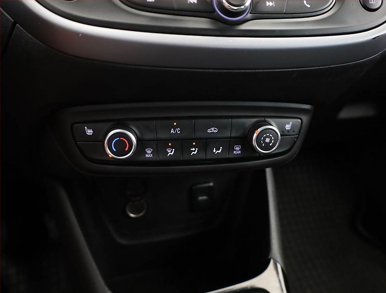 Opel Crossland X (2020) 1.2, Serv.kniha, Tempomat - fotka 10 z 13