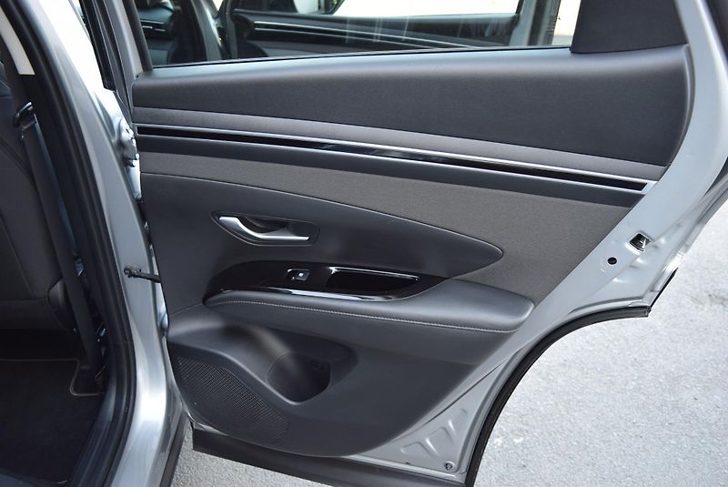 Hyundai Tucson (2024) 1.6T-GDi 110kw MHEV 48V STYLE  - fotka 45 z 47