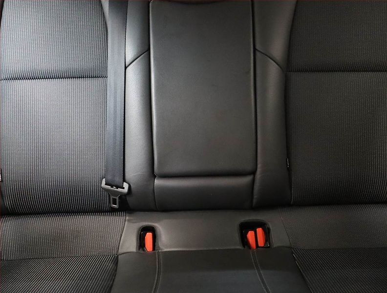 Peugeot 508 (2014) Allure 2.0 HDi, Navi, Tempomat - fotka 10 z 19