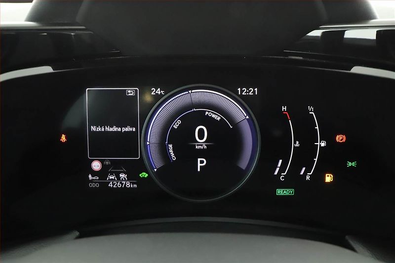 Lexus NX 200t (2023) 350h - fotka 8 z 18