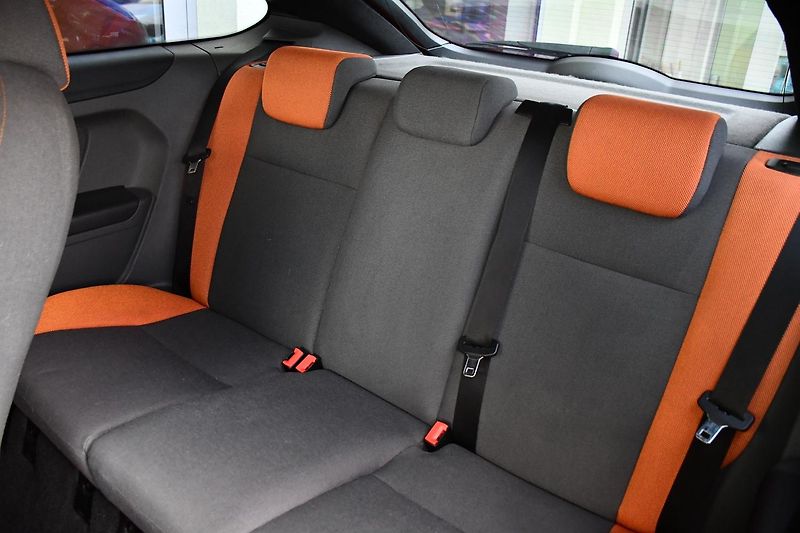 Ford Focus 2.5 ST REMUS RECARO VYHŘ.SEDAČ - fotka 16 z 26